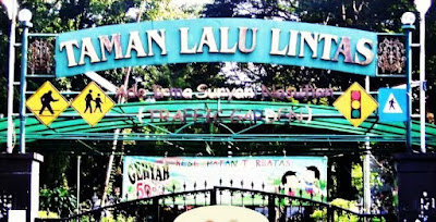 taman lalu lintas ade irma suryani nasution