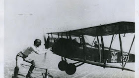 Wing Walking, acrobacias aéreas década 1920