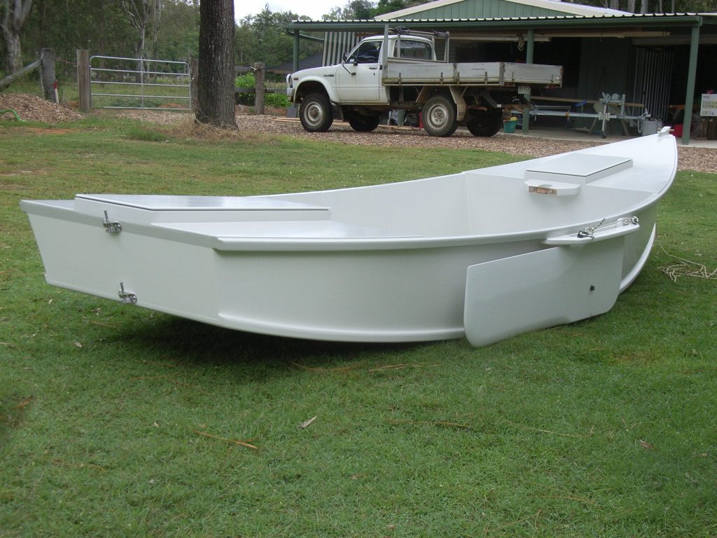 Ross Lillistone Wooden Boats: Mayfly 14 Launching