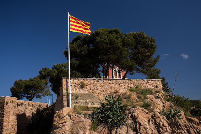 Прогулка вдоль Cami de Ronda de Sant Feliu de Guixols a Platja San Pol