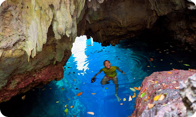  Mau ikutan diving atau berenang ke Gua Haji Mangku  Berenang di Bening nya Gua Haji Mangku