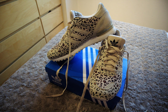 Adidas Originals ZX 700 Leopard Cheetah Retro Running Sneakers Shoes