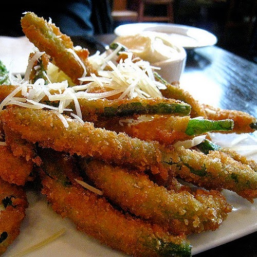 http://secretcopycatrestaurantrecipes.com/t-g-i-fridays-green-bean-fries/