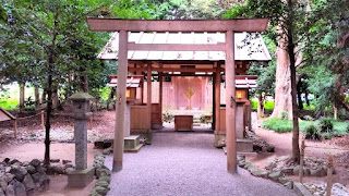 人文研究見聞録：上長屋神社 ［三重県］