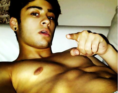 Zayn Malik Shirtless