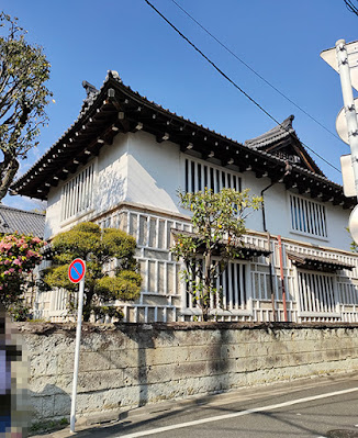 日本民藝館