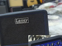 Ampifier/speaker aktif murah untuk gitar bass Ampifier/speaker aktif murah untuk gitar bass