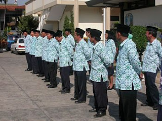 http://www.lokernesiaku.com/2012/08/tenaga-pns-indonesia-di-bidang-tertentu.html