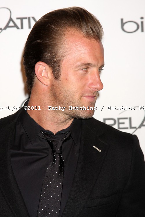 Scott Caan Chase Utley 12 Harleys and 345 tattoos away from the world 