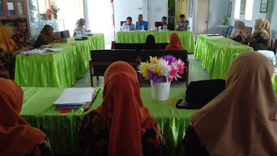 Tim Penilai Lomba Sekolah Sehat Nilai SDN 01 Melayu Asakota