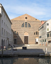 Marco Polo is buried at the church of San Lorenzo