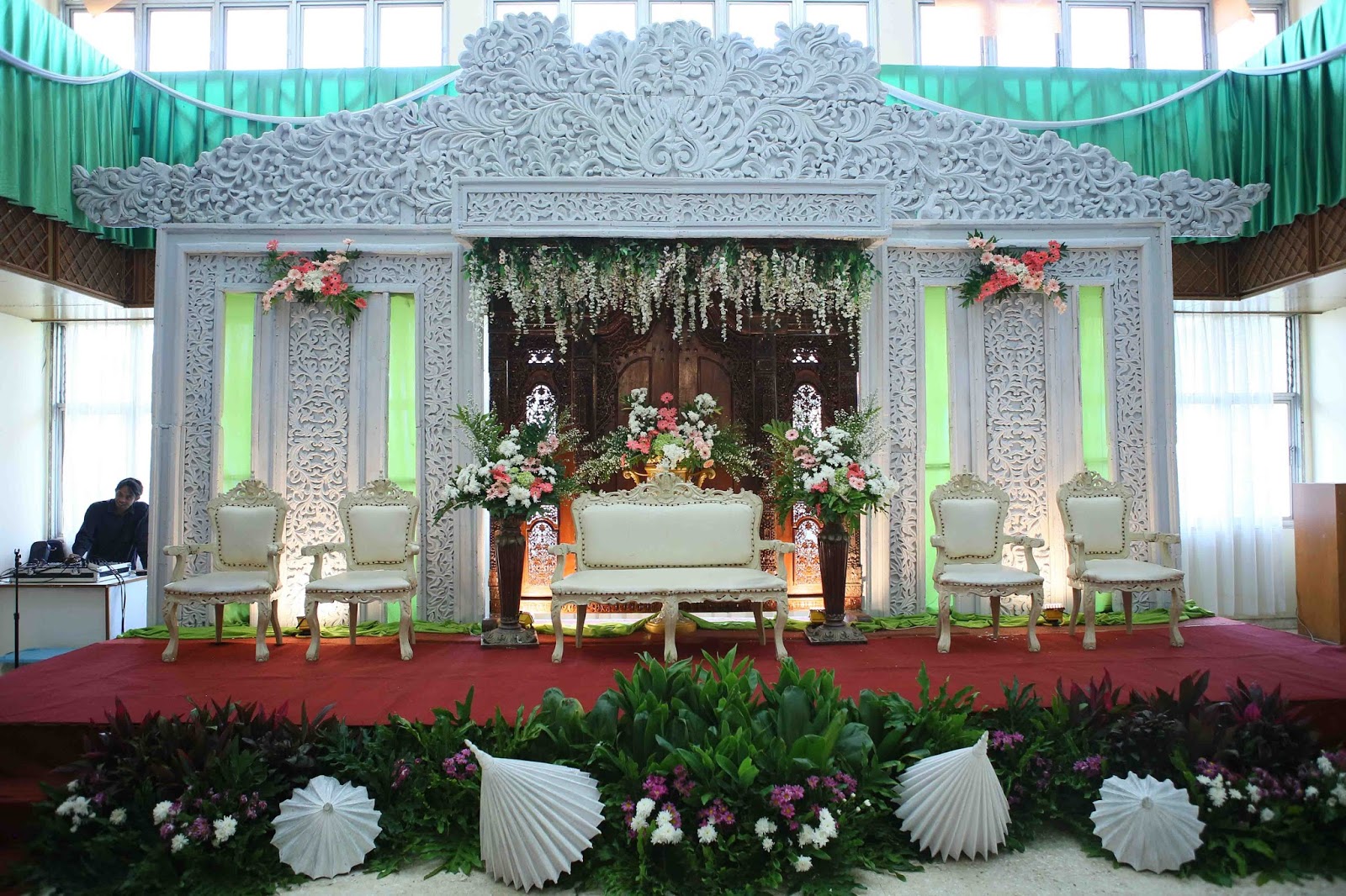  DEKORASI  PERNIKAHAN DI GEDUNG PRIMERA WEDDING  WEDDING  