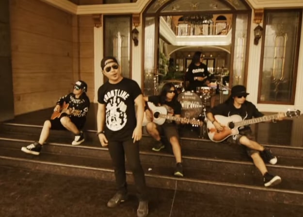 Download Lagu Jamrud - Reuni Mantan