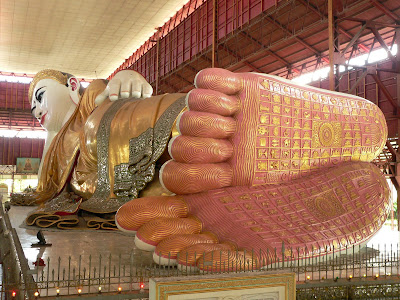 (Myanmar) –Yangon (Rangoon) - Chaukhtatgyi Pagoda