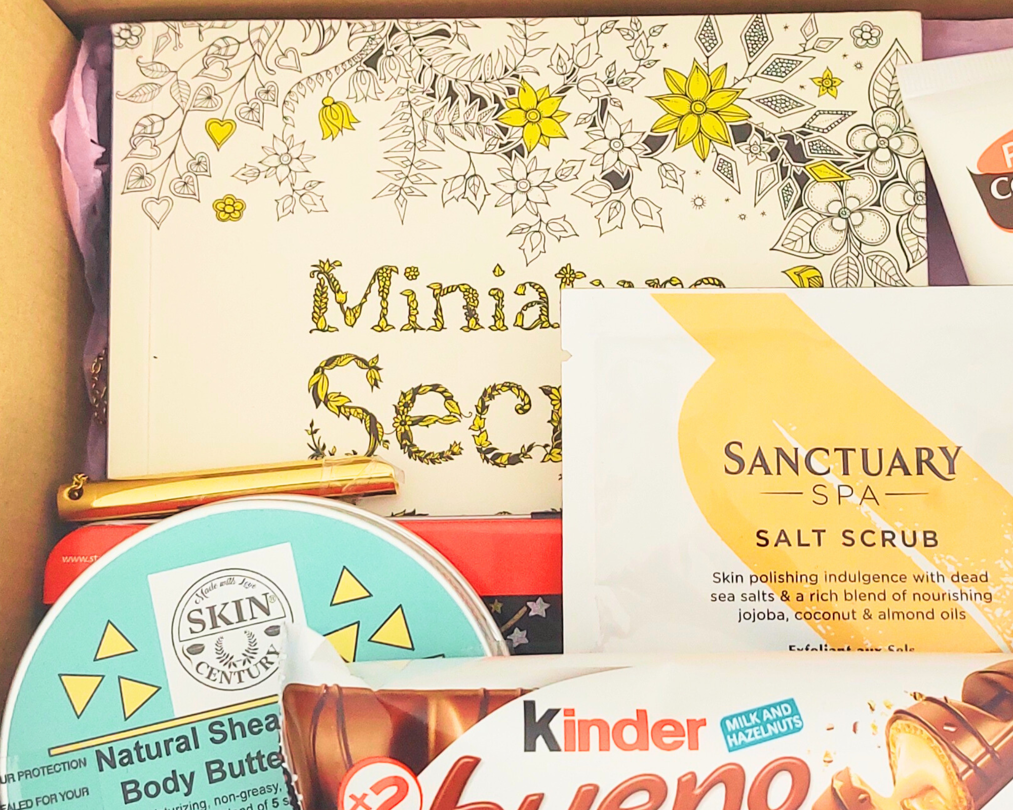 Whimsical Mama Box - August 2023