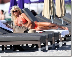 Victoria-Silvstedt-Nice-Orange-Bikini-Pictures-In-Miami-Beach-06
