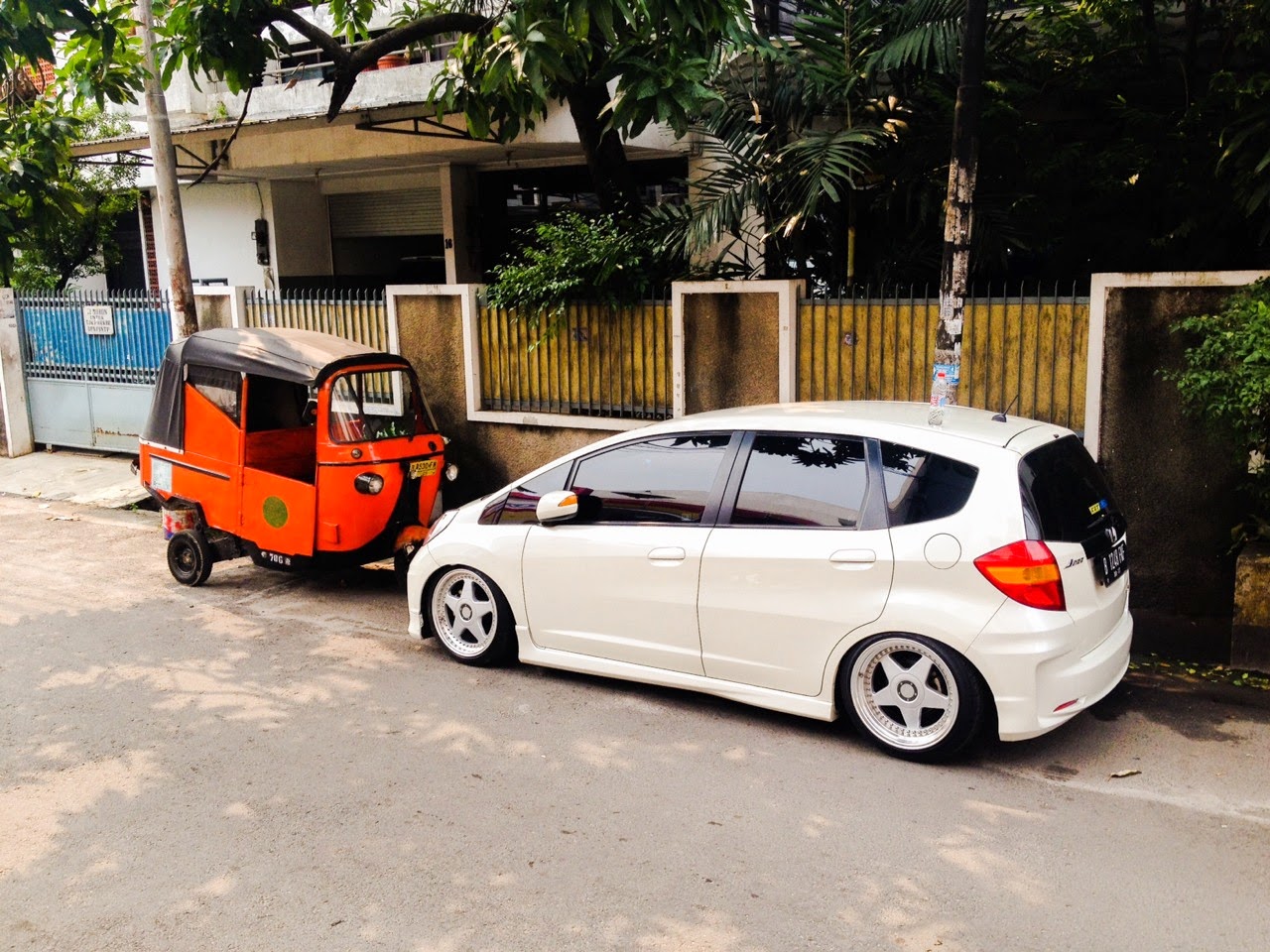 Kumpulan Modifikasi Honda Jazz Chamber Rekanotomotif