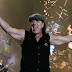 Brian Johnson podría volver a los escenarios