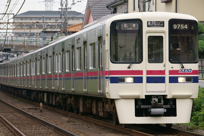 京王電鉄9000系