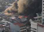Kebakaran Besar Terjadi di Pasar Kambing Tanah Abang, 75 Personel Damkar Pemadam Dikerahkan