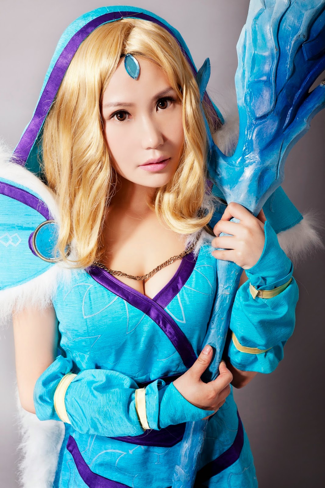 Sexy Crystal Maiden Dota 2 Cosplay