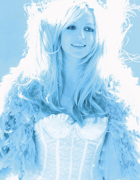britney spears 2011 magazine. Britney Spears looks radiant