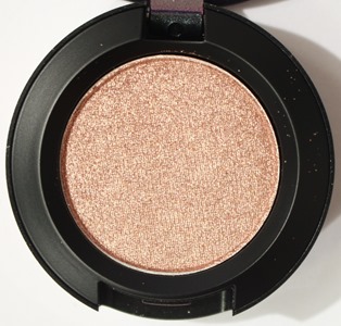 SunSpeckVeluxePearlEyeshadowMAC