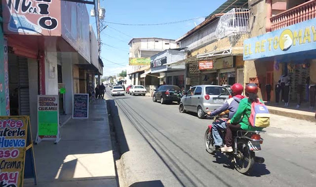 ZAPATERÍAS DE LA BOLÍVAR EN PELIGRO DE EXTINCIÓN