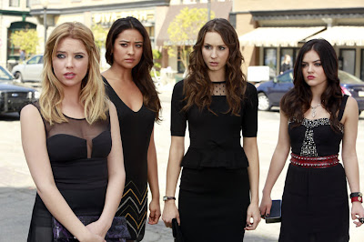 Pretty Little Liars S04E01. “A” is for A-L-I-V-E