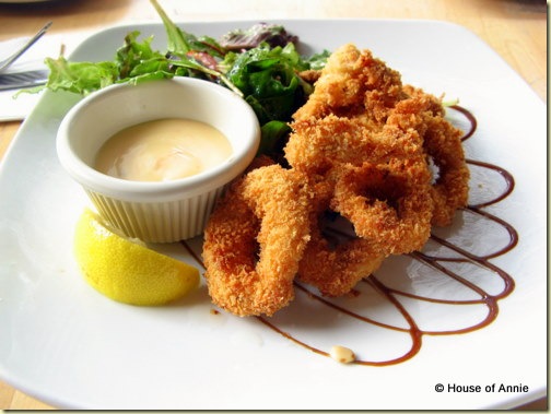 riders cafe deep fried calamari