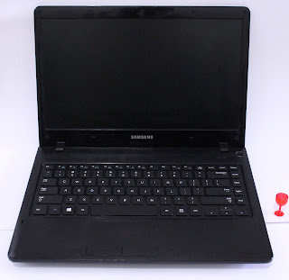 Laptop Samsung NP355E4X - AMD E1