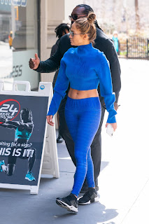 Jennifer Lopez At the Gym With Her Sister in NYC