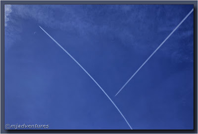 Contrails02