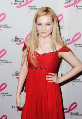 Abigail Breslin Hot