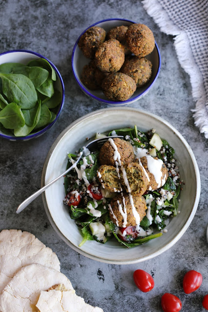 Falafeli salat