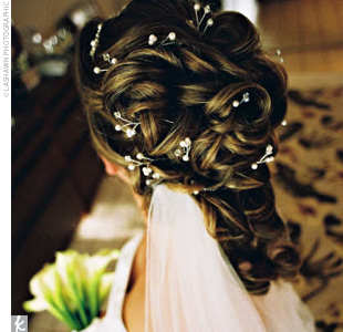 prom hairstyles for medium hair