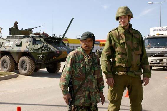 Brigade Of Gurkha: Suku Yang Dilahirkan Untuk Berperang [ www.BlogApaAja.com ]