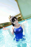 AKB48 – Watanabe Mayu 渡辺麻友 sexy Japanese gravure idol bikini swimsuit photo