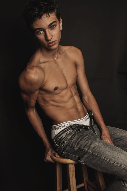 Gavin Casalegno Hot Abs