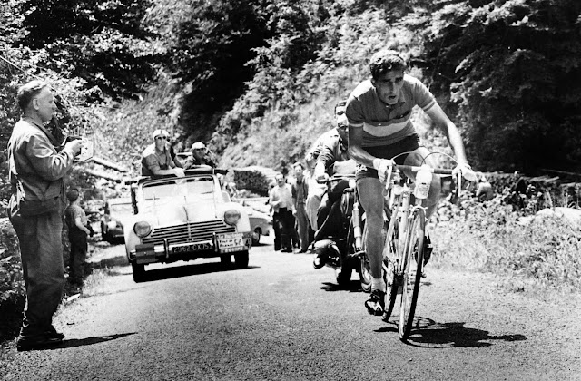 Fotografías de Federico Martín Bahamontes en el Tour de Francia