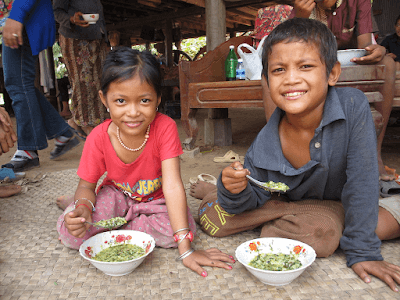 kids eating