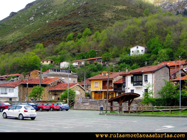 Ruta del Alba: Aparcamiento en Soto de Agues