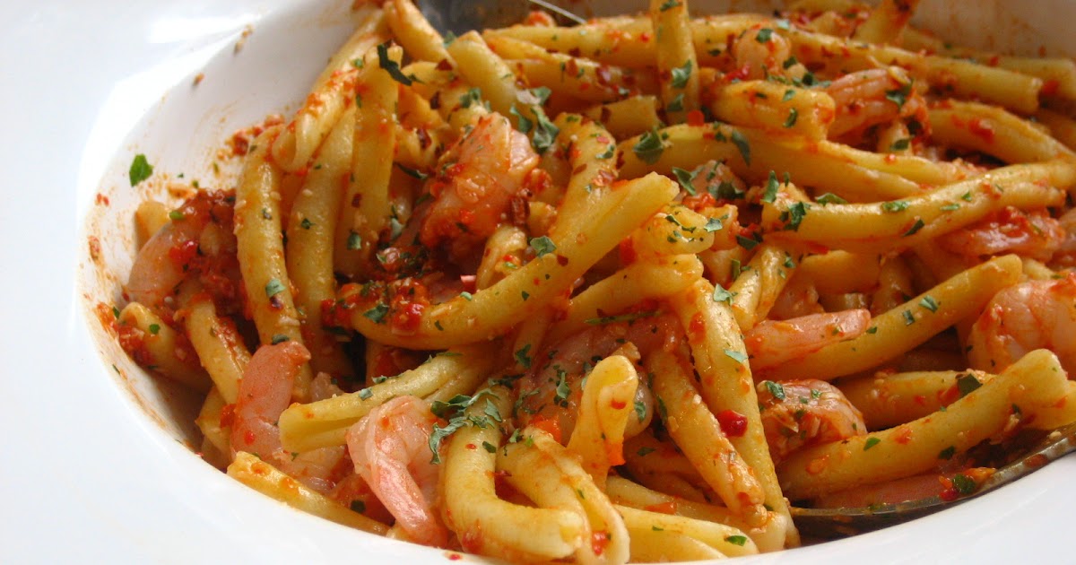 Recipes from 4EveryKitchen: Shrimp & Roasted Red Pepper Pasta