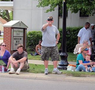 ryans dad redford parade, memorial day, pointing