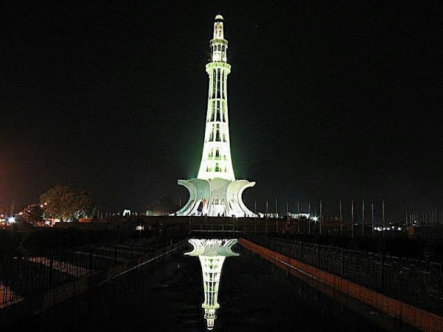 Top 8 places to visit in Lahore Pakistan