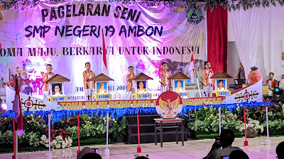 SMP Negeri 19 Ambon Gelar Pagelaran Seni "Toma Maju Berkarya Untuk Indonesia"