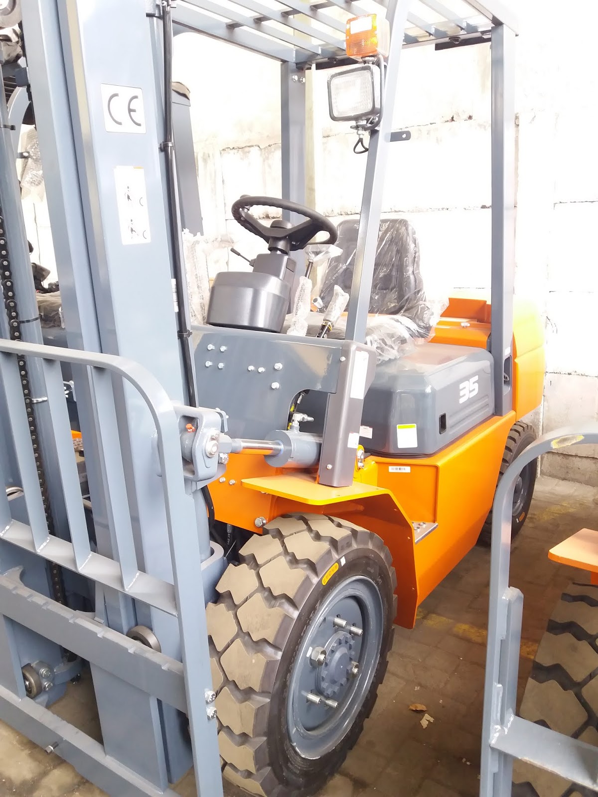 Toko Alat Berat Indonesia: JUAL FORKLIFT 3,5 TON HELI ...