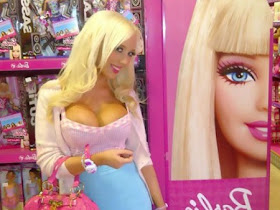 Barbie humana Laura Vinicombe