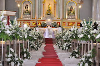 Altar Flowers for Wedding