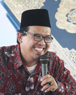 Foto KH Zuhrul Anam Hisyam (Gus Anam) 